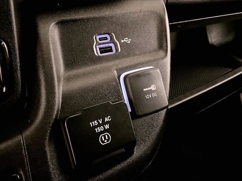 Used 2023 RAM ProMaster 2500 w/ Convenience Group image 29