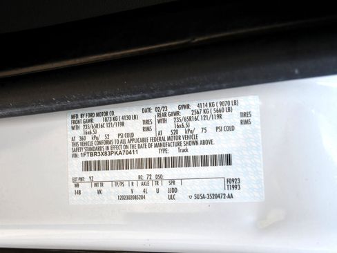 Used 2023 Ford Transit 250 148 High Roof Extended image 22