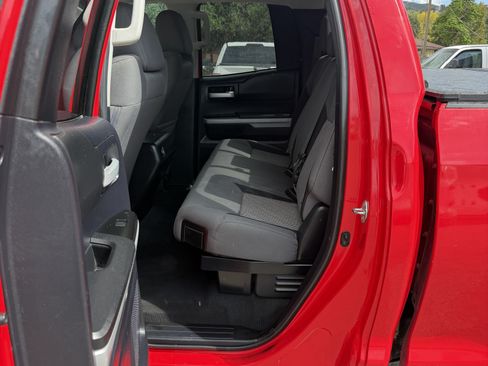 Used 2016 Toyota Tundra SR5 w/ TRD Off Road Package AWD/4WD image 18