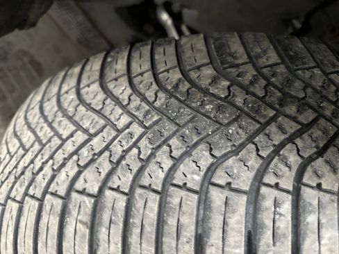 Used 2024 Subaru Outback Premium image 11