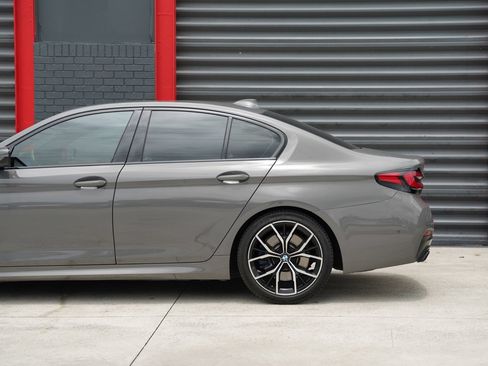 Used 2022 BMW 530i xDrive AWD/4WD image 7