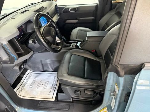 Used 2023 Ford Bronco Black Diamond w/ Sasquatch Package AWD/4WD image 22