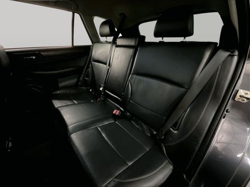 Used 2018 Subaru Outback 2.5i Limited image 26