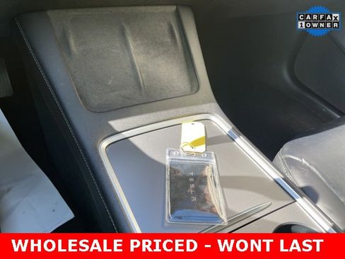Used 2021 Tesla Model 3 Standard Range Plus image 18