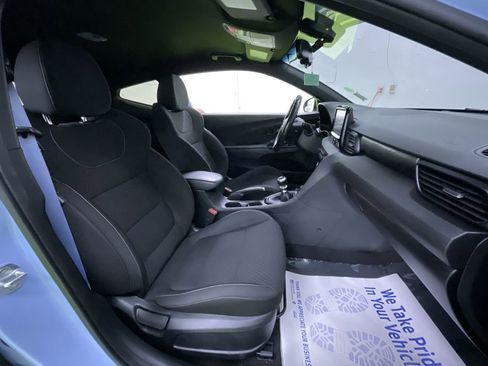 Used 2020 Hyundai Veloster N w/ Performance Package image 28
