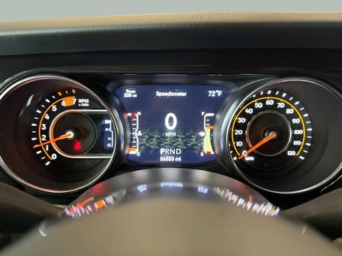 Used 2020 Jeep Wrangler Unlimited Sahara AWD/4WD image 19