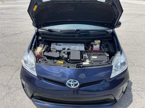 Used 2015 Toyota Prius Four FWD image 26
