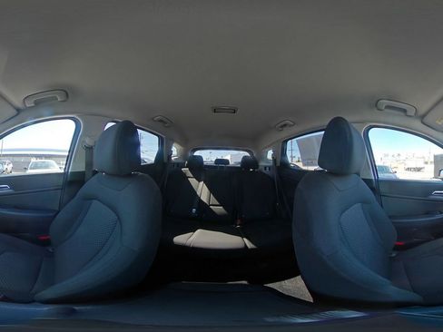 Used 2025 Kia Sportage LX image 41