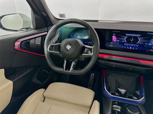 Used 2025 BMW X3 xDrive30i w/ Premium Package image 23