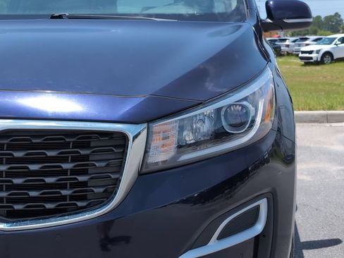 Used 2020 Kia Sedona EX FWD image 12