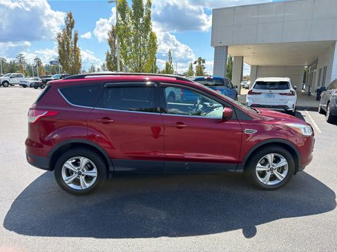 Used 2014 Ford Escape SE w/ Equipment Group 201A AWD/4WD image 7