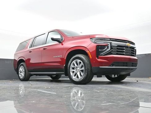 New 2025 Chevrolet Suburban Premier image 54
