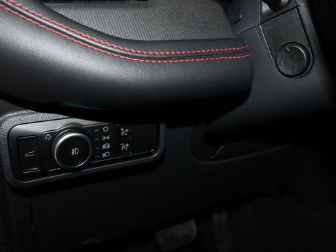 Used 2025 Ford Explorer ST image 10