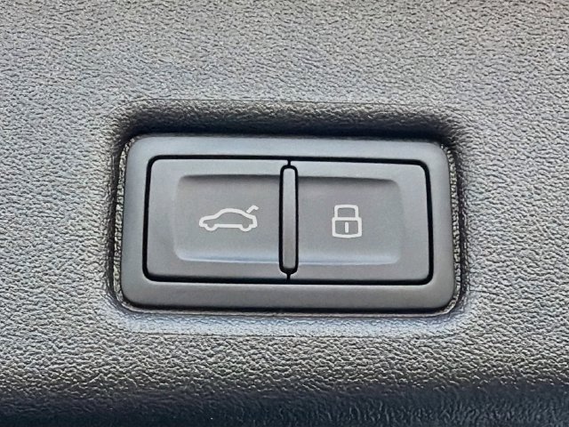New 2026 Audi Q5 2.0T AWD/4WD image 12