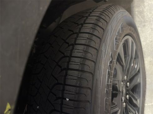 Used 2025 Ford F150 XLT w/ Equipment Group 303A High image 28