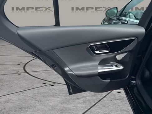 Used 2023 Mercedes-Benz C 300 Sedan image 26
