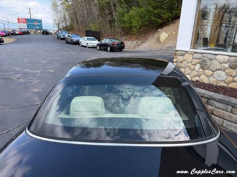 Used 2008 Volkswagen Eos 2.0T FWD image 45
