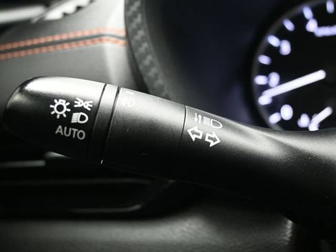 Used 2023 Nissan Sentra SR FWD image 26