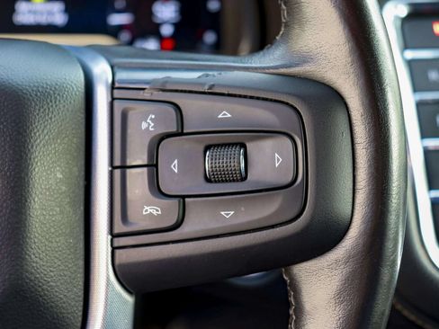 Used 2022 GMC Yukon XL SLT w/ SLT Premium Package AWD/4WD image 23