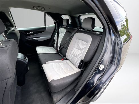 Used 2020 Chevrolet Equinox LS FWD image 27