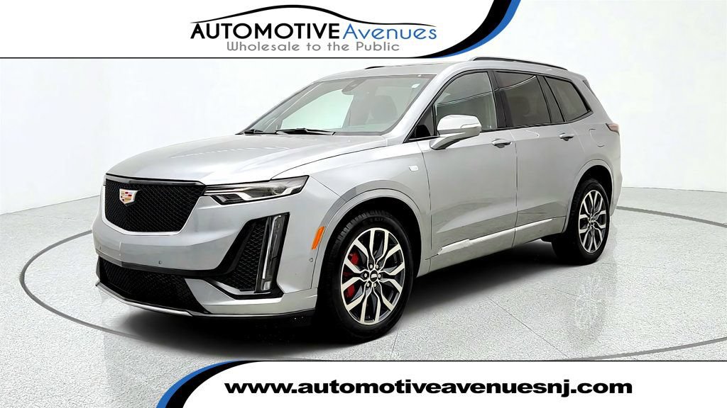 Used 2024 Cadillac XT6 Sport w/ Technology Package AWD/4WD image 1