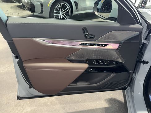 New 2026 BMW i7 eDrive50 w/ Executive Package image 14