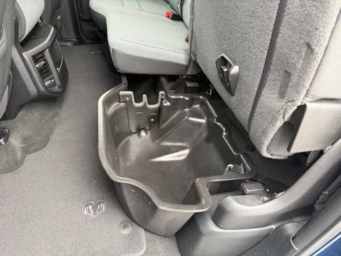Used 2021 RAM 1500 Big Horn AWD/4WD image 22