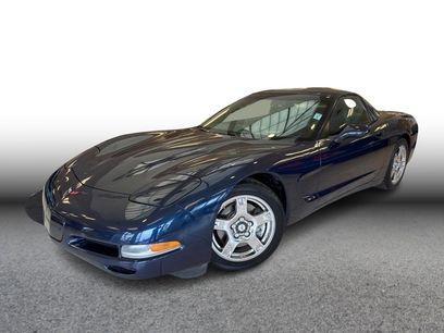 Used 1999 Chevrolet Corvette Coupe w/ Memory Pkg