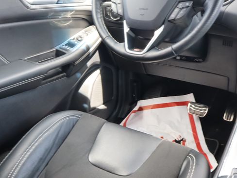 Used 2021 Ford Edge ST w/ Equipment Group 401A AWD/4WD image 13