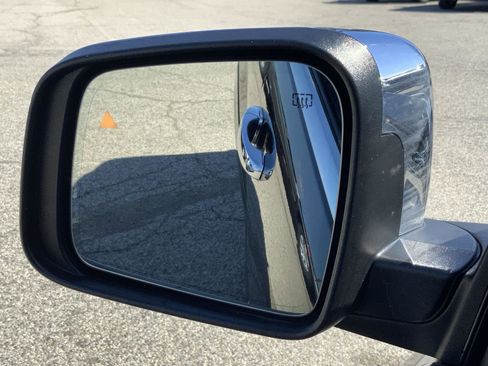 Used 2016 Jeep Grand Cherokee Summit image 23