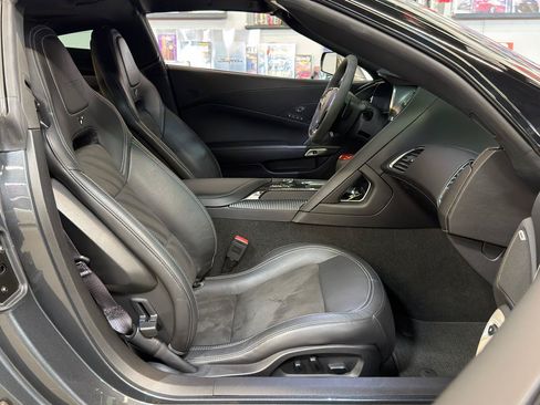 Used 2017 Chevrolet Corvette Z06 RWD image 22