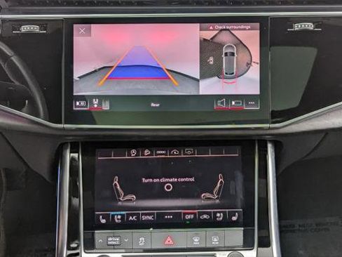 Used 2022 Audi Q8 Premium Plus w/ Premium Plus Package image 30