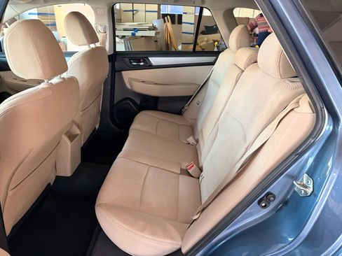 Used 2016 Subaru Outback 2.5i Premium image 14