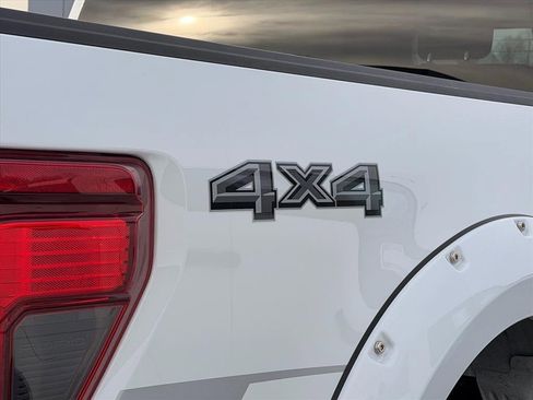 Used 2024 Ford F150 XLT w/ Mobile Office Package image 25