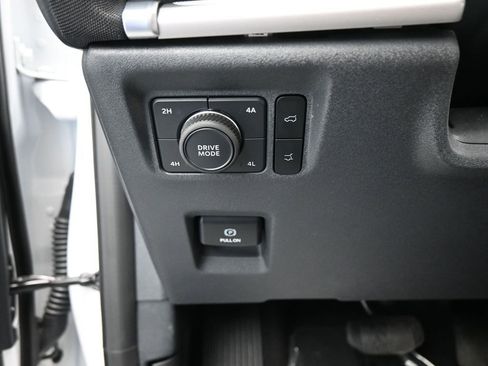 Certified 2025 Ford Expedition Max Active image 13