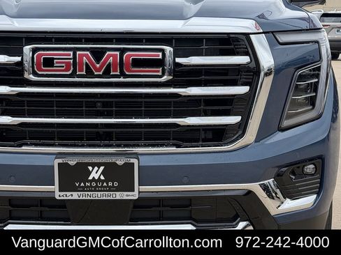 New 2026 GMC Yukon Elevation w/ Elevation Premium Package AWD/4WD image 8