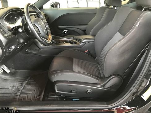 Certified 2020 Dodge Challenger R/T w/ Carbon/Suede Interior Package image 14