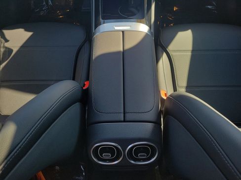 Certified 2026 Mercedes-Benz GLC 300 4MATIC image 10