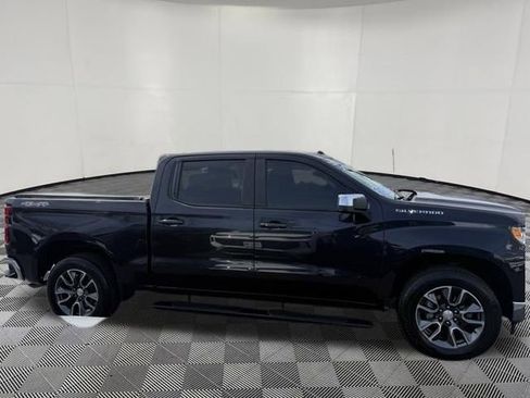 Used 2023 Chevrolet Silverado 1500 LT image 6