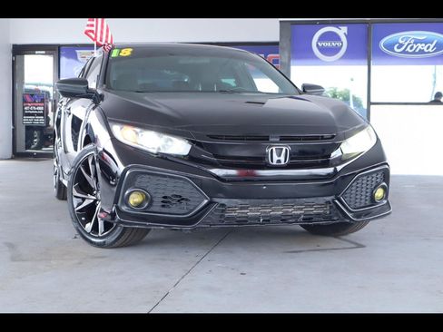 Used 2018 Honda Civic Sport image 1