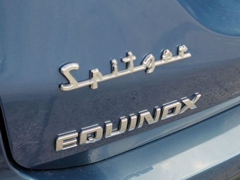 Used 2024 Chevrolet Equinox LT FWD image 33