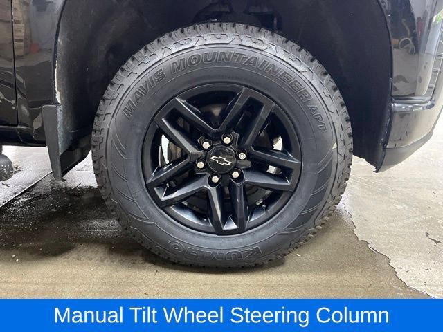 Used 2019 Chevrolet Silverado 1500 Custom Trail Boss w/ Custom Convenience Package AWD/4WD image 20