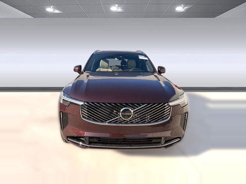 New 2026 Volvo XC90 T8 Plus image 5