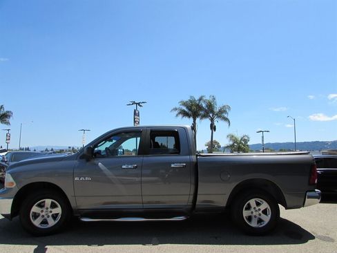Used 2010 Dodge Ram 1500 Truck SLT RWD image 4