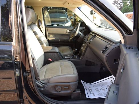 Used 2019 Ford Flex SEL w/ Equipment Group 202A AWD/4WD image 33