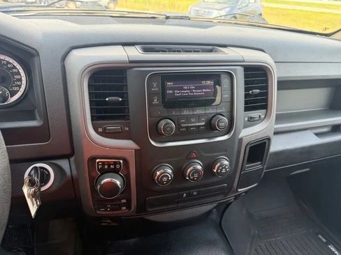 Used 2019 RAM 1500 Tradesman AWD/4WD image 19
