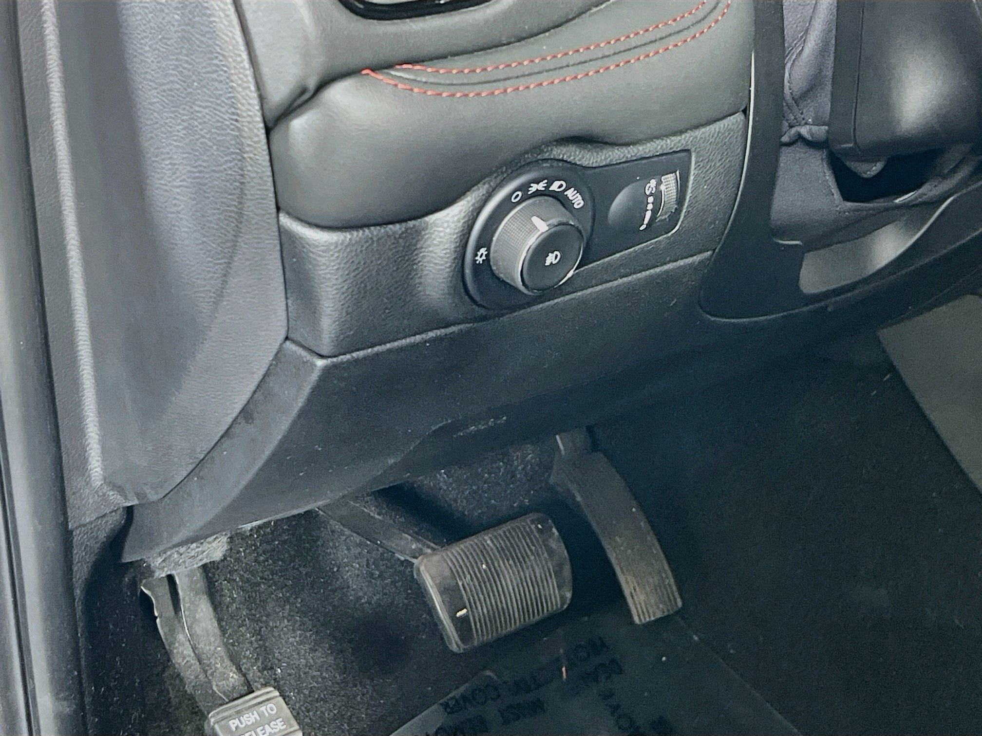 Used 2023 Dodge Durango GT AWD/4WD image 10