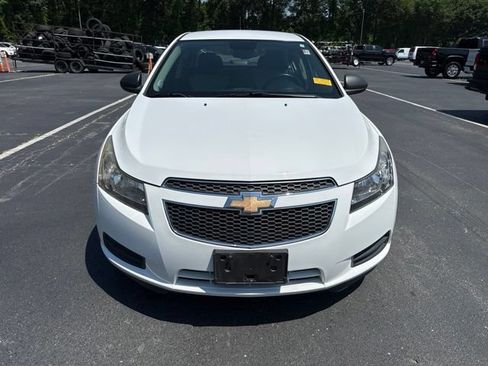 Used 2013 Chevrolet Cruze LS FWD image 8