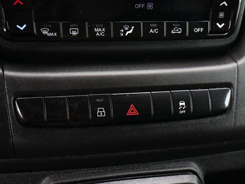 Used 2025 RAM ProMaster 3500 w/ Convenience Group FWD image 34