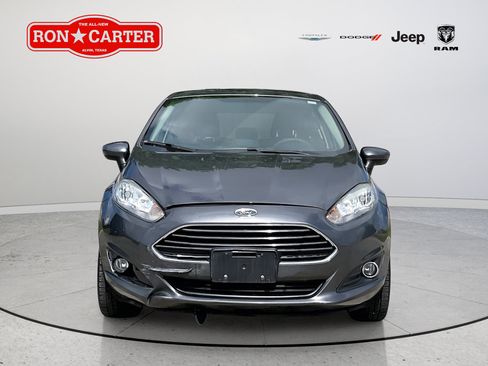 Used 2019 Ford Fiesta SE w/ Equipment Group 201A FWD image 2
